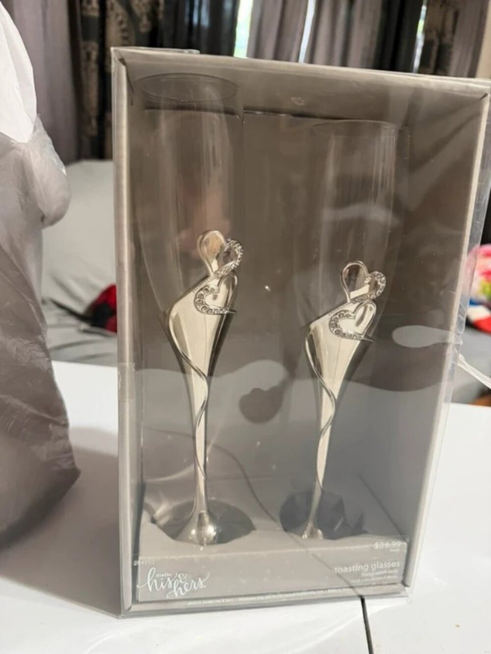Elegant Silver Toasting Glasses Set with Heart Accents